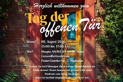 Bild einer von Sträuchern gerahmten bunten Tür im Hintergrund. Im Vordergrund "Herzlich willkommen zum Tag der offenen Tür", sowie weitere Textelemente, die aber im Haupttext wiederholt werden.